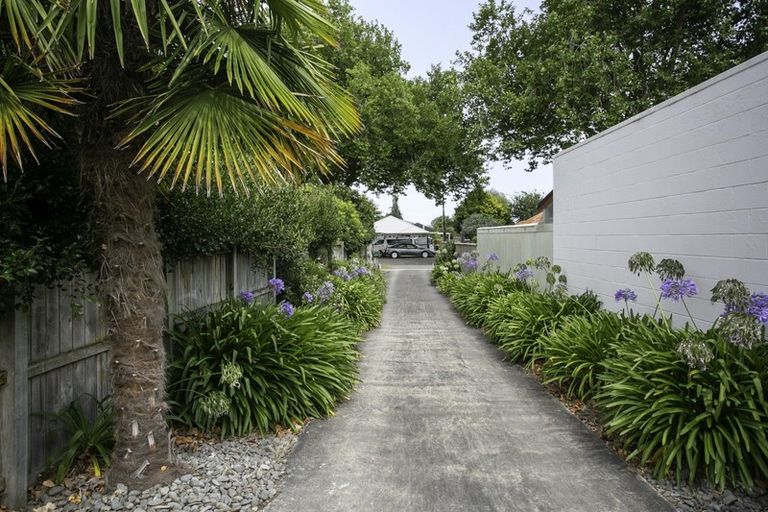 Photo of property in 83a Hall Street, Cambridge, 3434