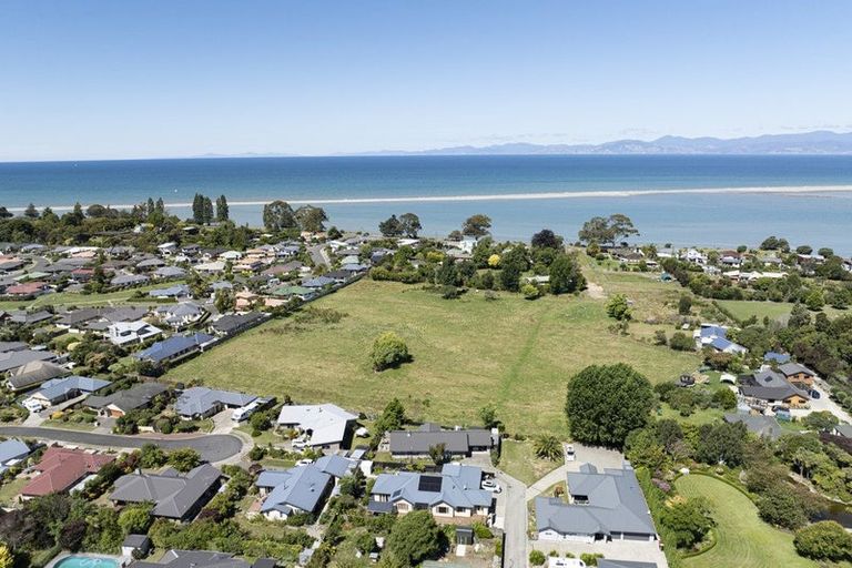 Photo of property in 35 Motueka Quay, Motueka, 7120