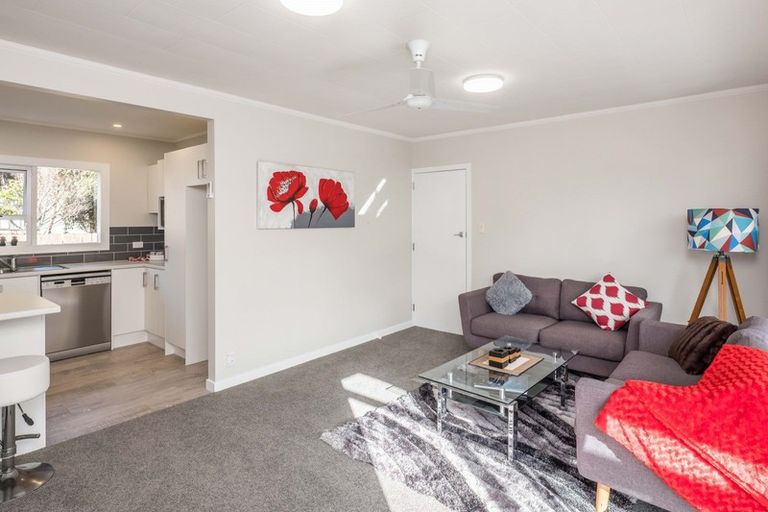 Photo of property in 30a Toru Road, Paraparaumu Beach, Paraparaumu, 5032