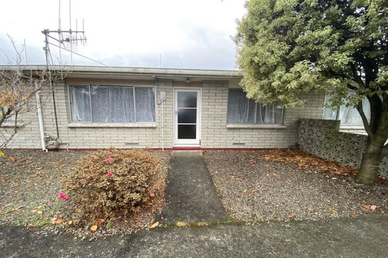 Photo of property in 3/299 Ruahine Street, Terrace End, Palmerston North, 4410
