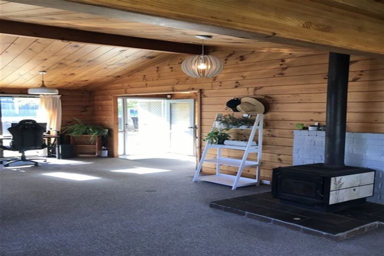 Photo of property in 12 Wesleydale Place, Papakura, 2110