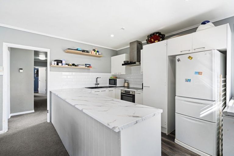 Photo of property in 3 Waitaua Street, Papakura, 2110