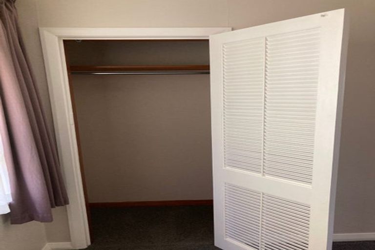 Photo of property in 74 Birmingham Street, Takaro, Palmerston North, 4412