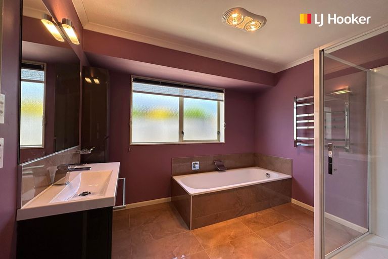 Photo of property in 139 Hagart-alexander Drive, Mosgiel, 9024