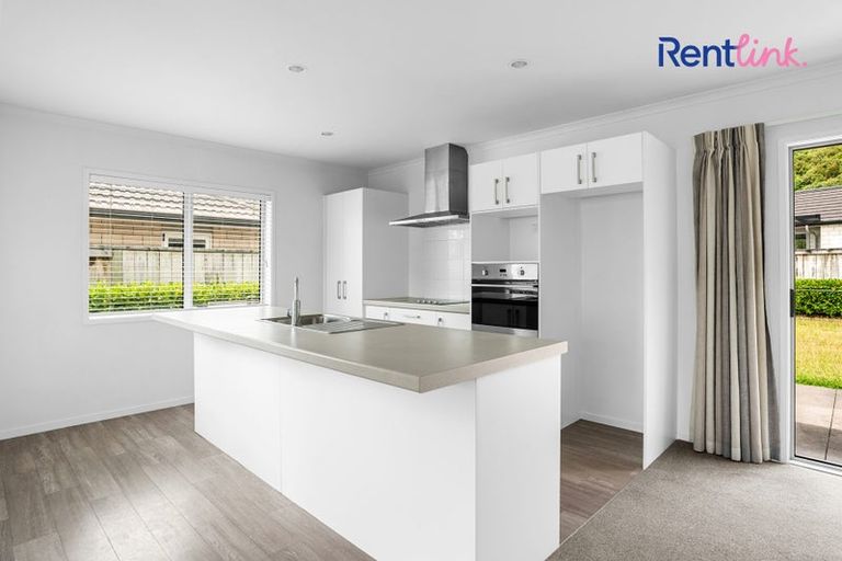 Photo of property in 265 Lakes Boulevard, Pyes Pa, Tauranga, 3112