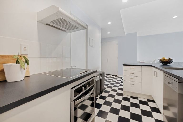 Photo of property in 3e/250 Richmond Road, Grey Lynn, Auckland, 1021