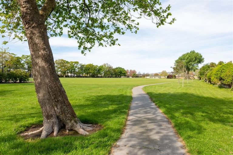 Photo of property in 27 Bishopsworth Street, Hillsborough, Christchurch, 8022