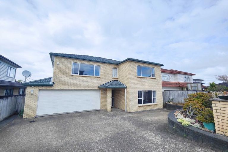 Photo of property in 6 Beggs Way, Flat Bush, Auckland, 2016