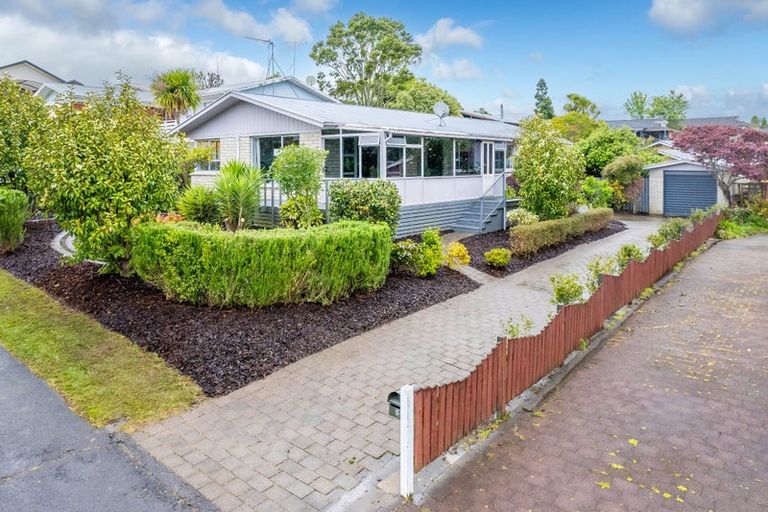 Photo of property in 5 Sunnyhills Avenue, Glenview, Hamilton, 3206