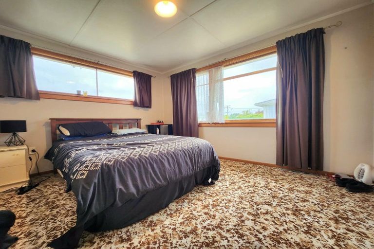 Photo of property in 16 Oxford Street, Holmes Hill, Oamaru, 9401