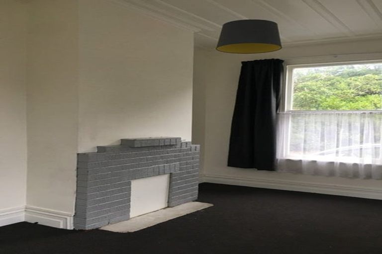 Photo of property in 17 King Edward Street, Kensington, Dunedin, 9012