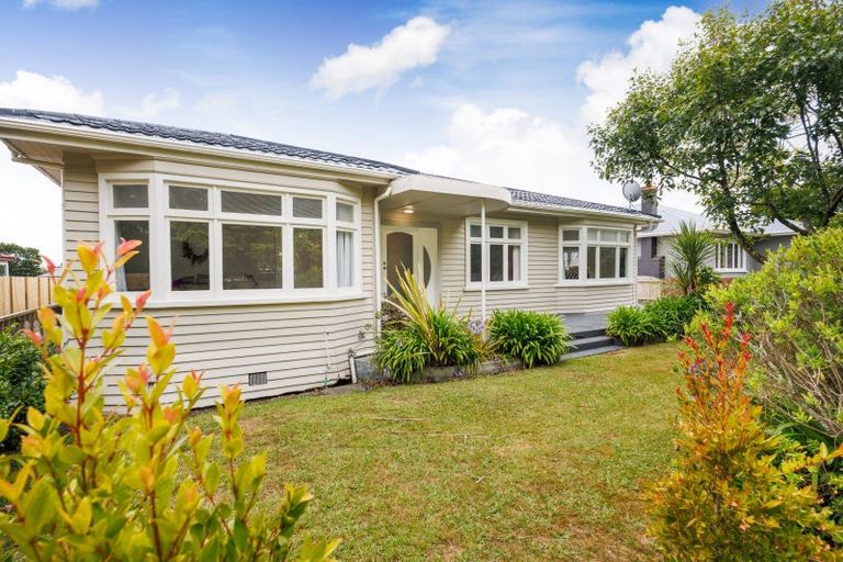Photo of property in 82 Derby Street, Feilding, 4702