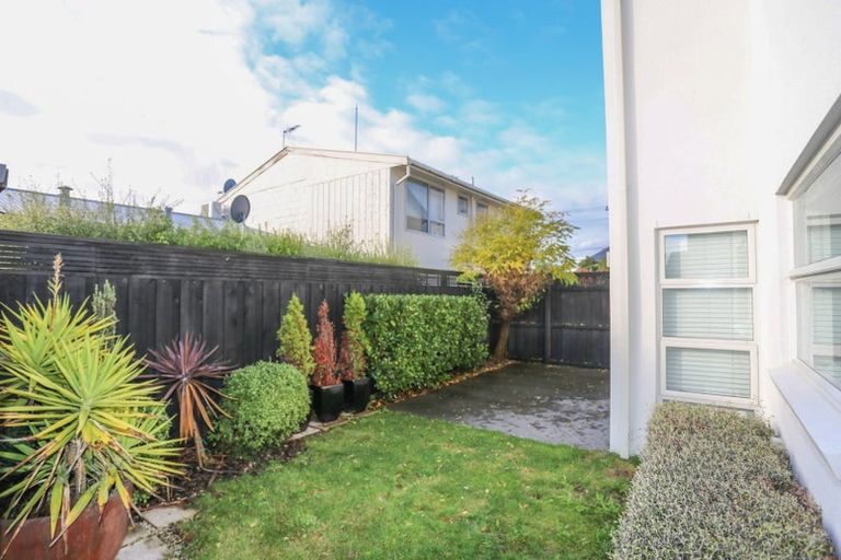 Photo of property in 537 Barbadoes Street, Edgeware, Christchurch, 8013