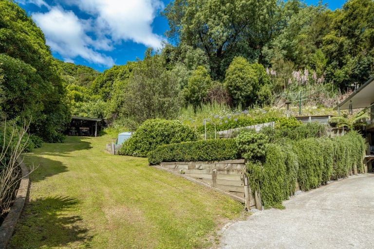 Photo of property in 255 Queen Charlotte Drive, Havelock, Picton, 7281