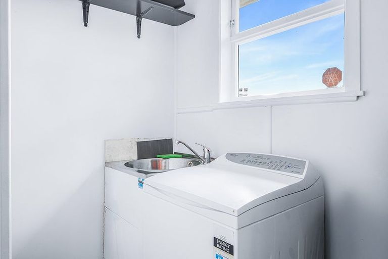 Photo of property in 9 Katherine Place, Melville, Hamilton, 3206