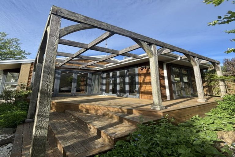 Photo of property in 119 Waimairi Road, Ilam, Christchurch, 8041