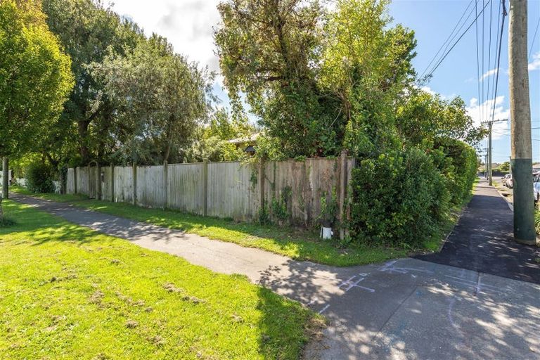 Photo of property in 35 Wildberry Street, Woolston, Christchurch, 8023