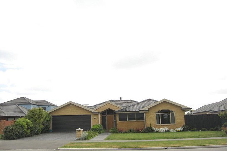 Photo of property in 529 Bower Avenue, Parklands, Christchurch, 8083