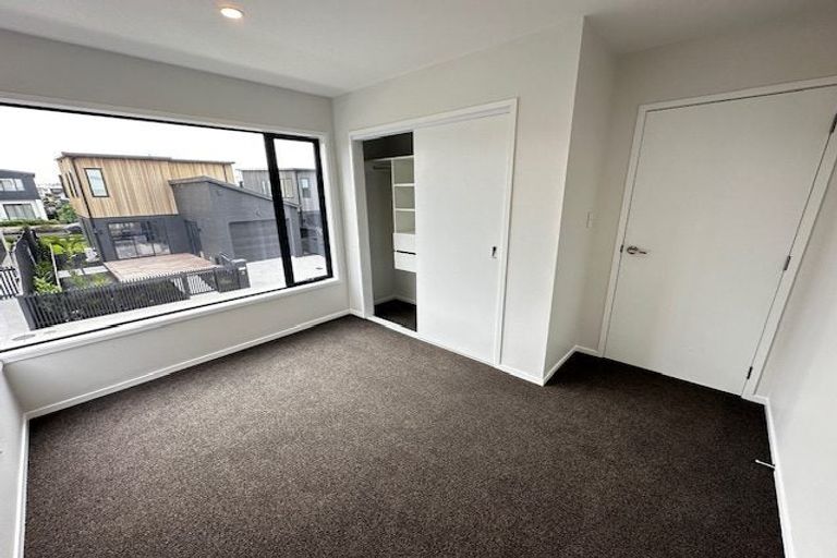 Photo of property in 4 Huljich Way, Hobsonville, Auckland, 0616