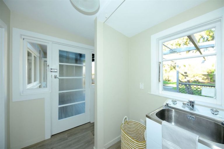 Photo of property in 36 Koromiko Street, Saint Martins, Christchurch, 8022