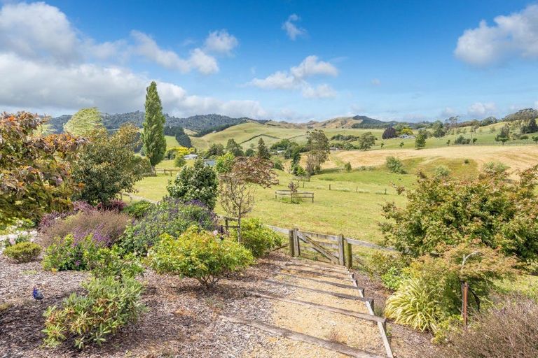 Photo of property in 998 Limeworks Loop Road, Karamu, Hamilton, 3285