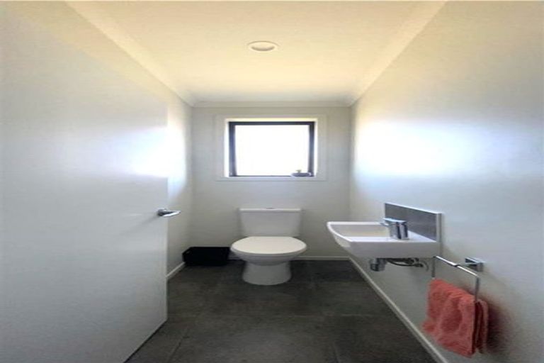 Photo of property in 2 Selliera Place, Papamoa Beach, Papamoa, 3118