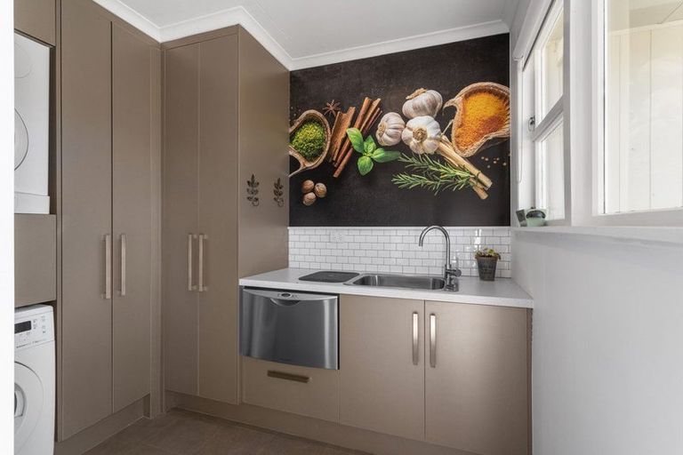 Photo of property in 214 High Street, Blenheim, 7201