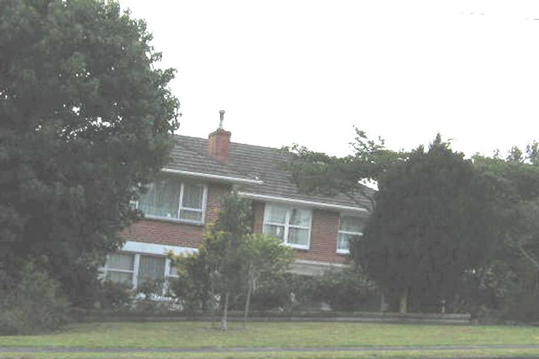 Photo of property in 232 Forrest Hill Road, Forrest Hill, Auckland, 0620