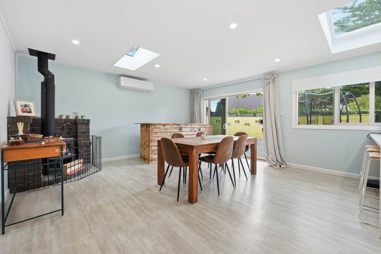 Photo of property in 6 Fratley Avenue, Farm Cove, Auckland, 2012