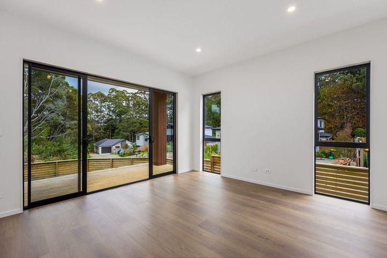 Photo of property in 3 Tagish Way, Orewa, 0931