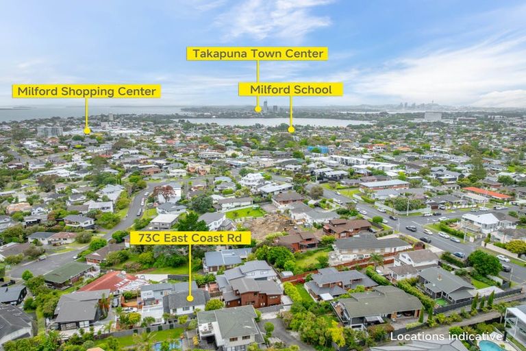 Photo of property in 73c East Coast Road, Castor Bay, Auckland, 0620