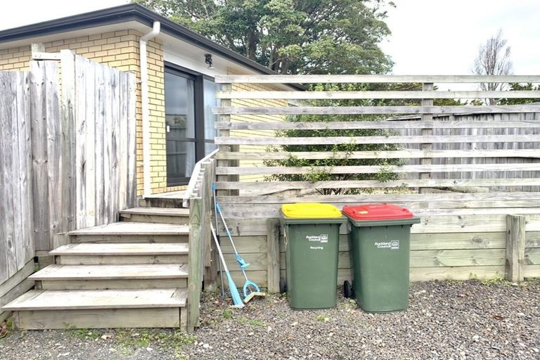 Photo of property in 26 Nile Road, Kelston, Auckland, 0602