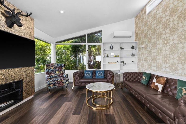 Photo of property in 2a Cobden Road, Bluff Hill, Napier, 4110