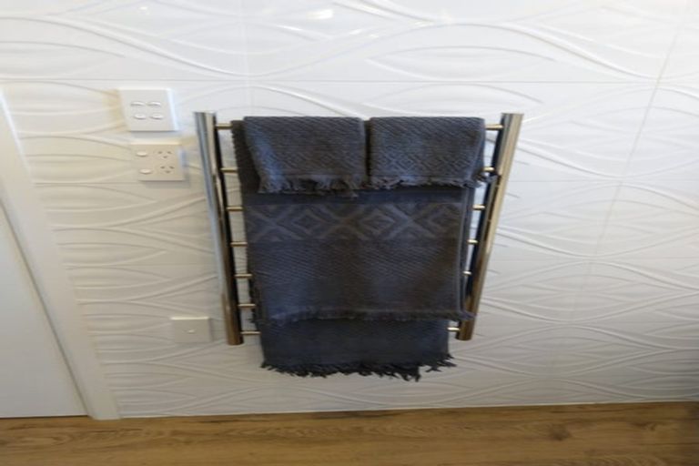 Photo of property in 2/91 Wainui Street, Riccarton, Christchurch, 8041