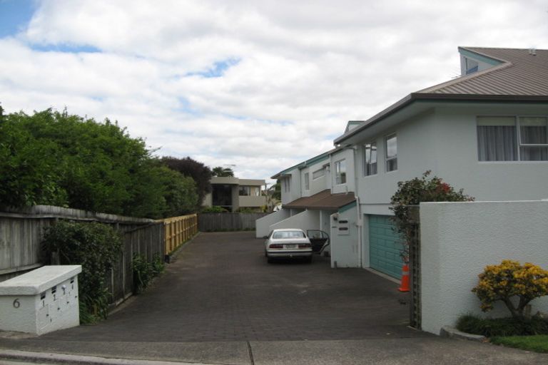 Photo of property in 2/6 Brown Street, Manly, Whangaparaoa, 0930