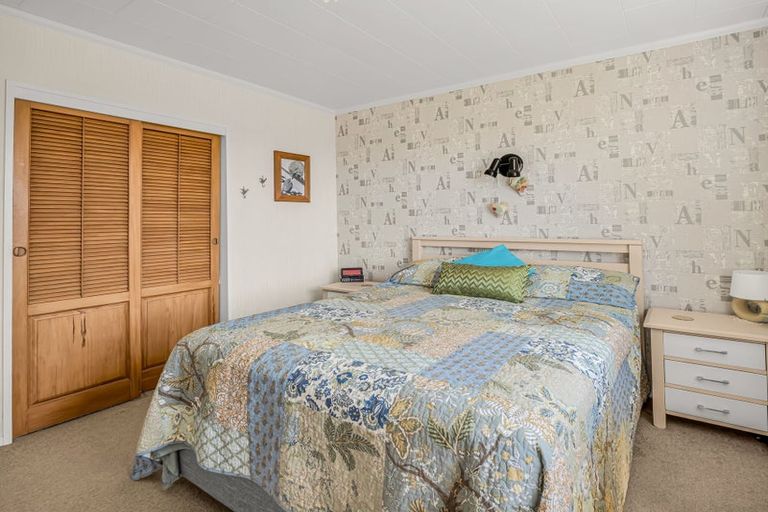 Photo of property in 34 Herbert Avenue, Cloverlea, Palmerston North, 4412