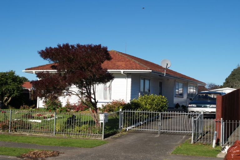 Photo of property in 35 Winthrop Way, Mangere East, Auckland, 2024
