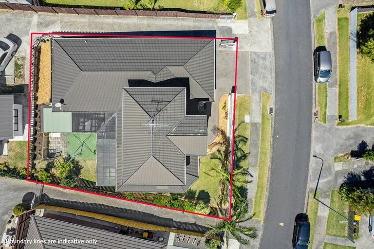 Photo of property in 8 Lowburn Place, Clover Park, Auckland, 2019