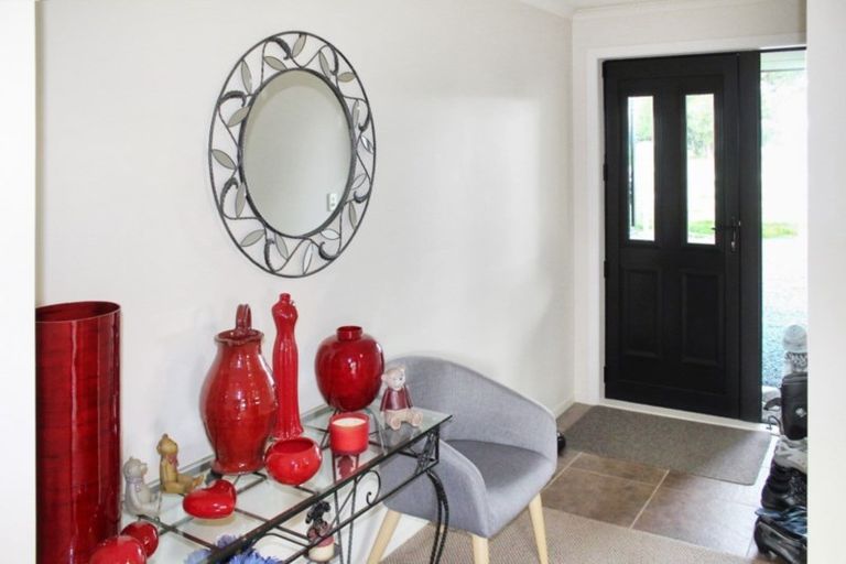 Photo of property in 64 Totaramahonga Road, Dannevirke, 4972