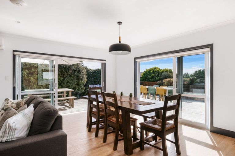 Photo of property in 2/203 Oceanbeach Road, Mount Maunganui, 3116