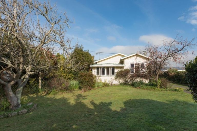 Photo of property in 30 Mill Road, Clive, 4102
