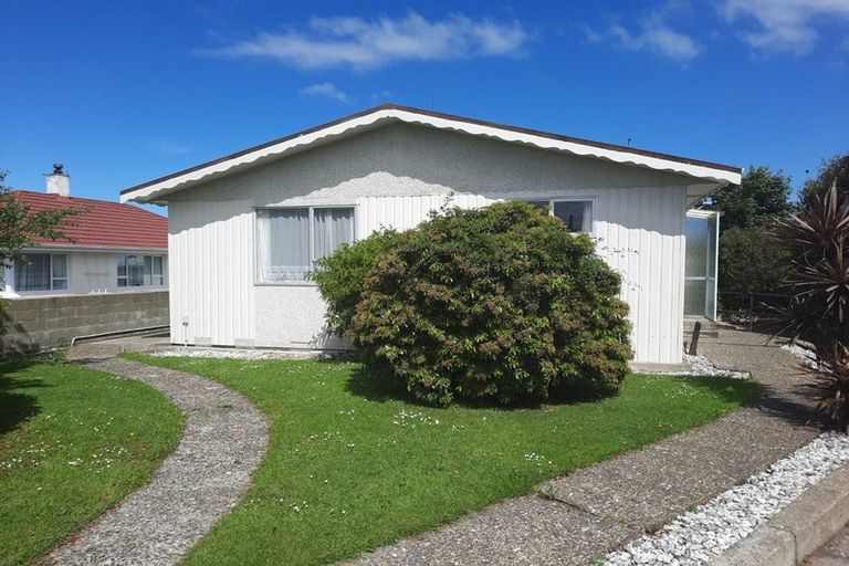Photo of property in 1/6 Rowan Street, Hargest, Invercargill, 9810