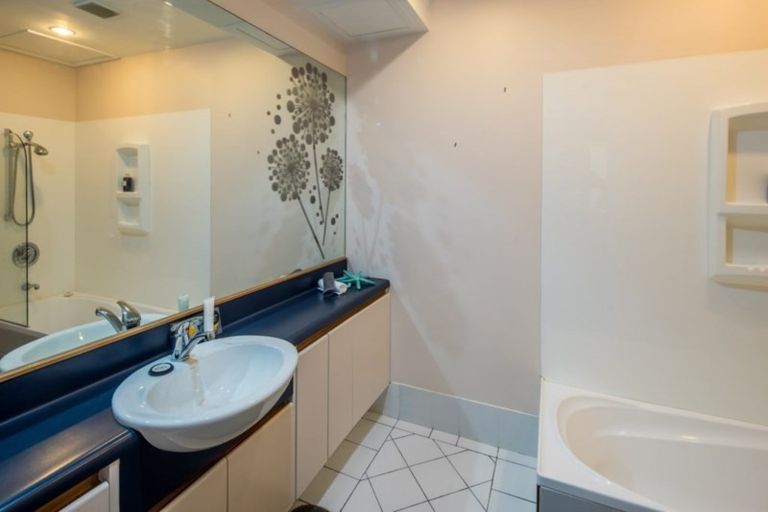 Photo of property in Civic Chambers Apartments, 7/25 Cuba Street, Te Aro, Wellington, 6011
