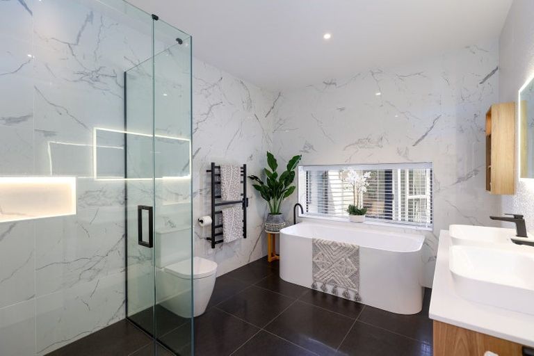 Photo of property in 46 Bisley Avenue, Moana, Nelson, 7011