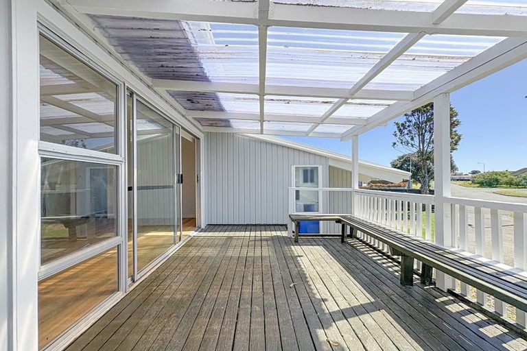 Photo of property in 7 Rogers Street, Castlecliff, Whanganui, 4501