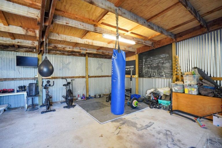 Photo of property in 213 West Plains School Road, West Plains, Invercargill, 9874