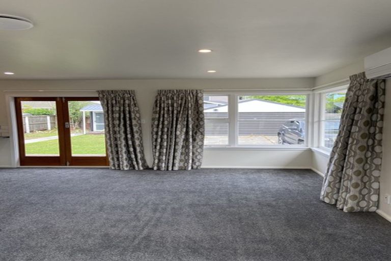 Photo of property in 75 Blankney Street, Hornby, Christchurch, 8042