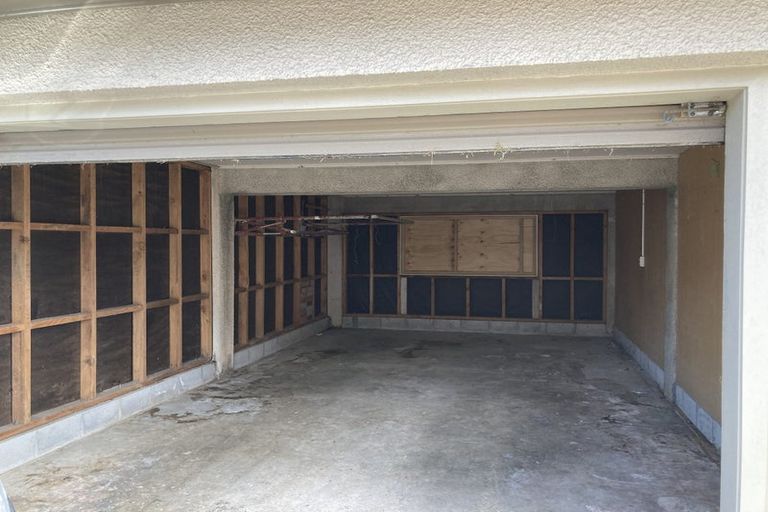 Photo of property in 229 Karori Road, Karori, Wellington, 6012