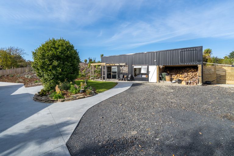 Photo of property in 231 Moturata Road, Taieri Beach, Brighton, 9091