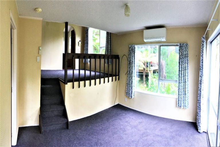 Photo of property in 3/42 Manuka Road, Glenfield, Auckland, 0629